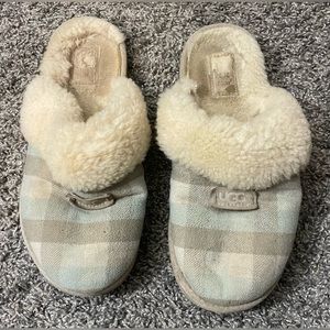 UGG Australia 1005411 Cozy Heathered Blue Plaid Flannel Slippers Size 9